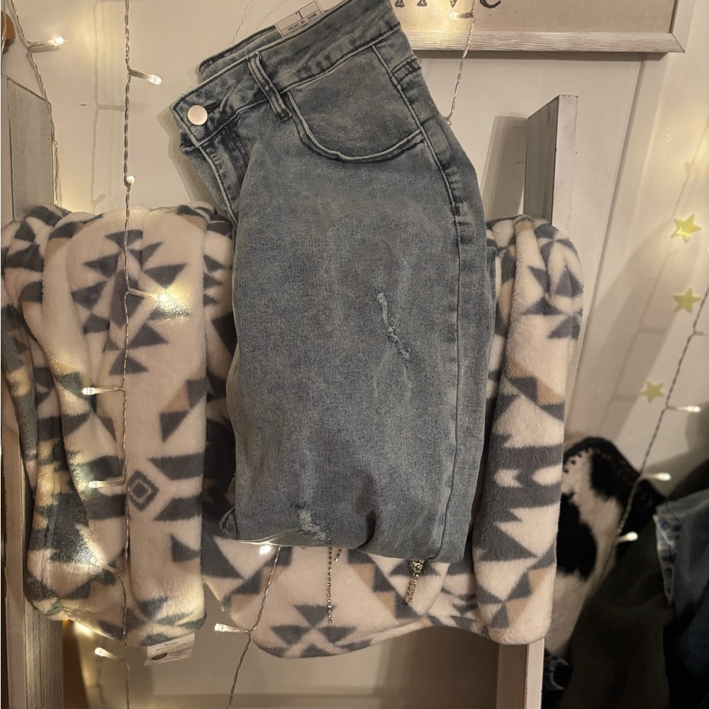 SHEIN Rhinestone Women's Blue Denim Jeans
